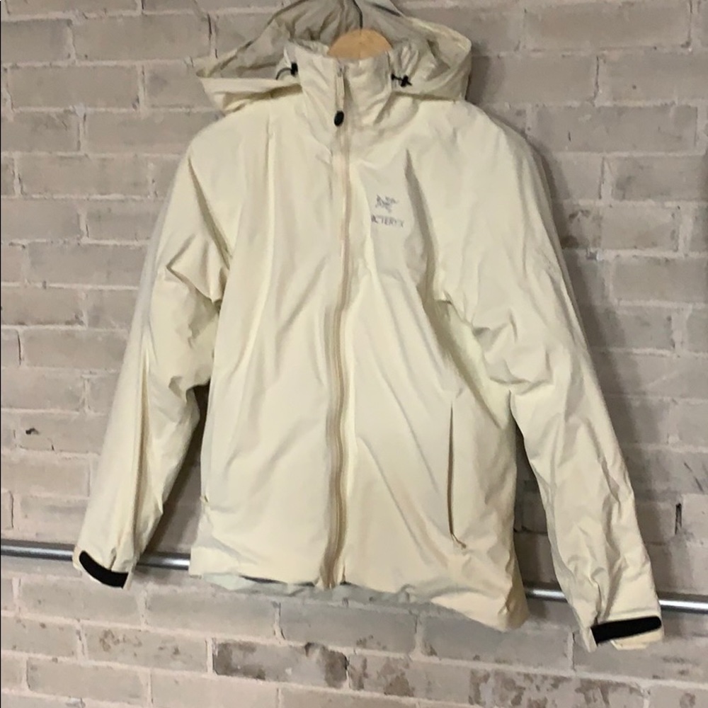 Arc'teryx Cream Jacket